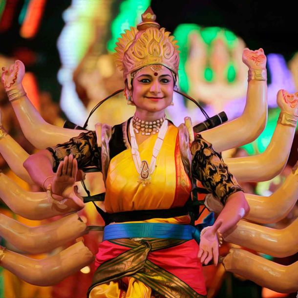 Man stops vulgar dance in name of ‘Navratri celebration’