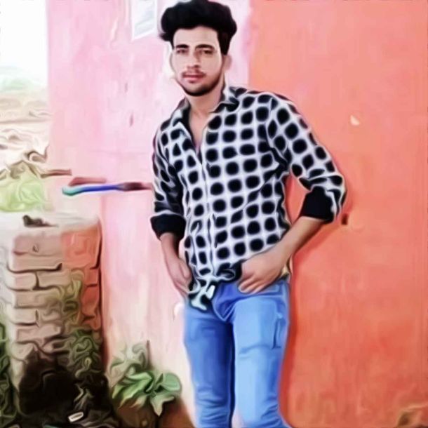 Danish Khan (R), had attacked the minor girl on the way to her tuition classes