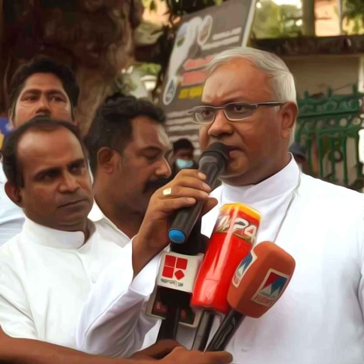 Fishermen led by Church representatives laying siege to under construction Vizhinjam port in Kerala