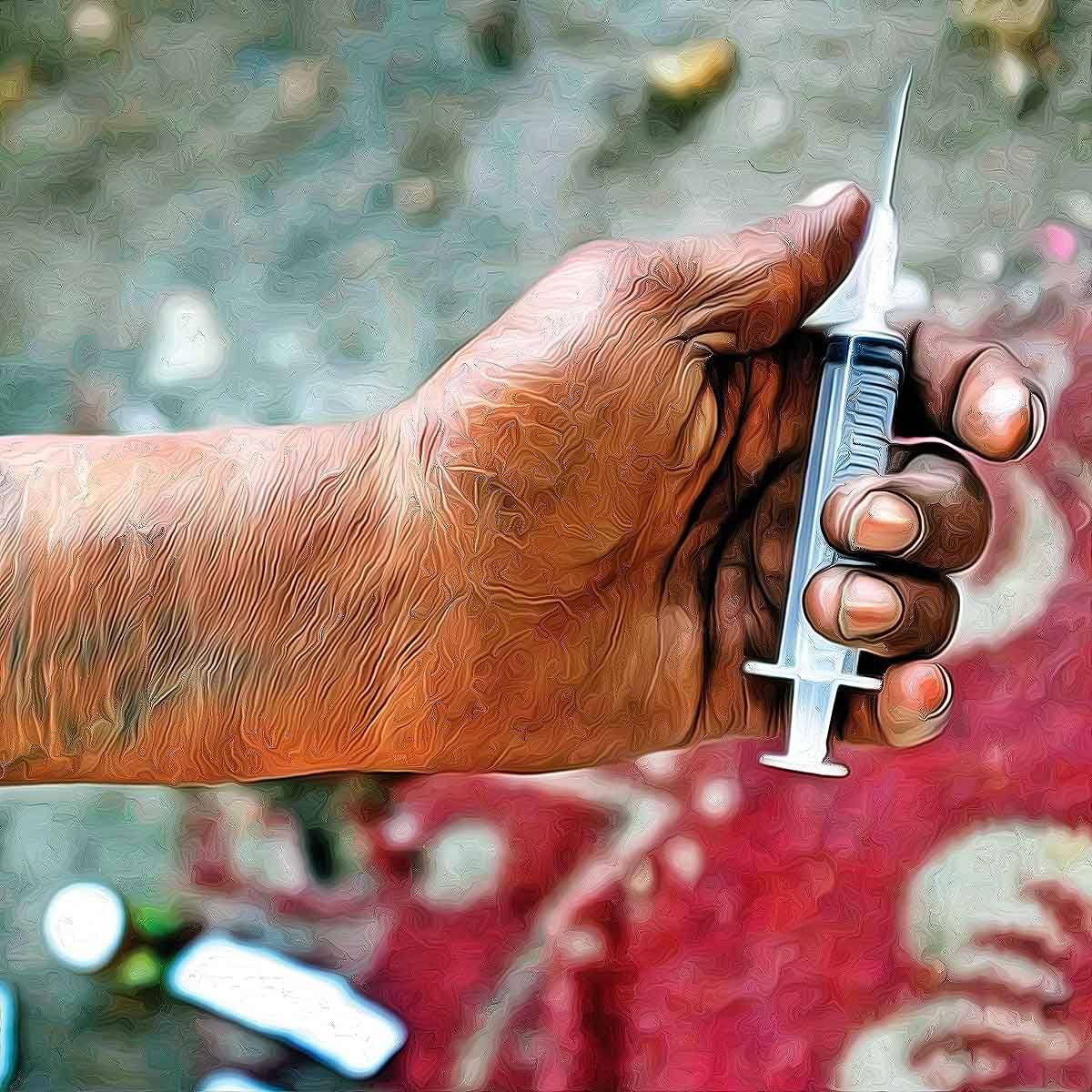 Police initiates probe after video of a woman under the influence of drugs goes viralPolice initiates probe after video of a woman under the influence of drugs goes viral