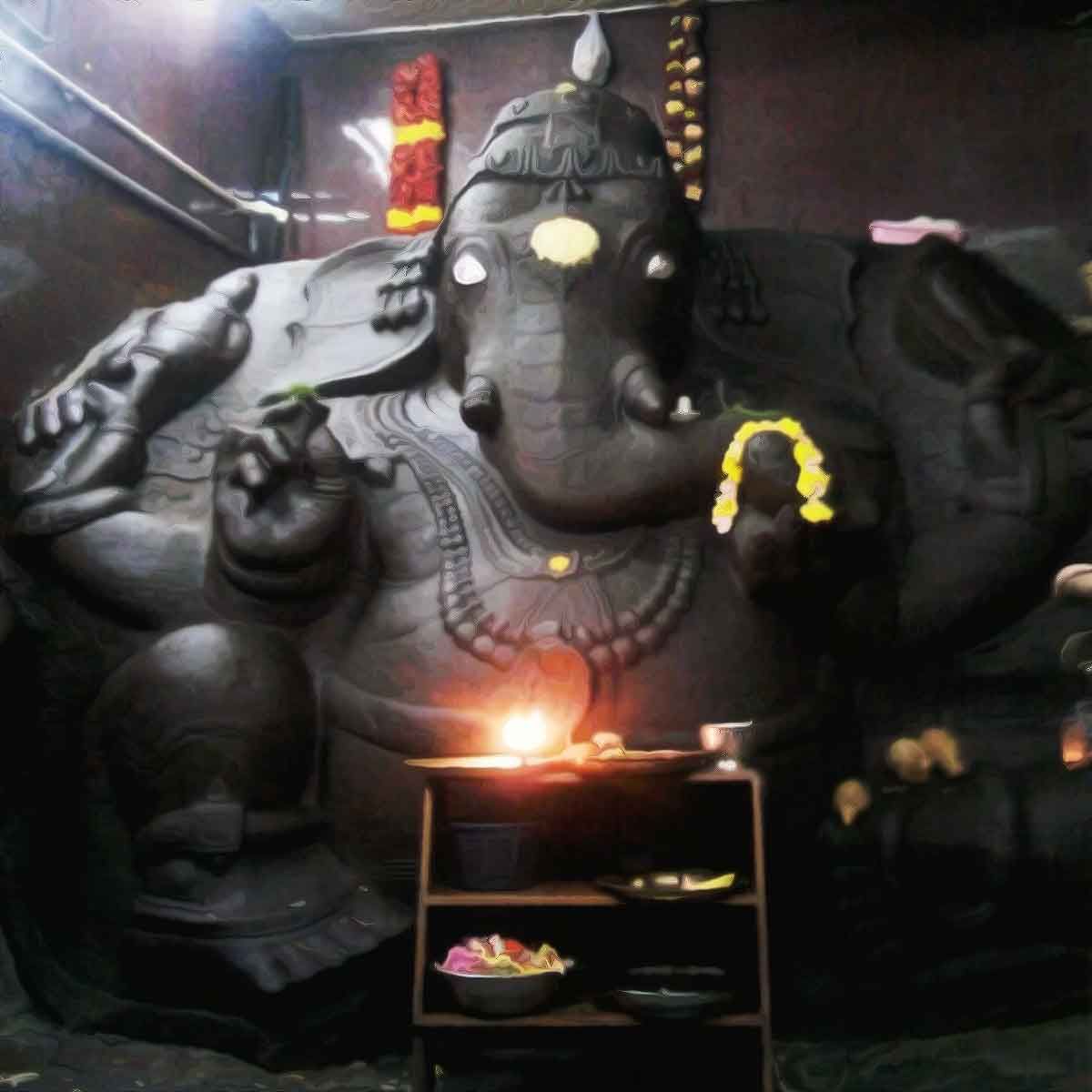 Discover the Divine at Dodda Ganapathi Temple | Spiritual Retreat in Bangalore
