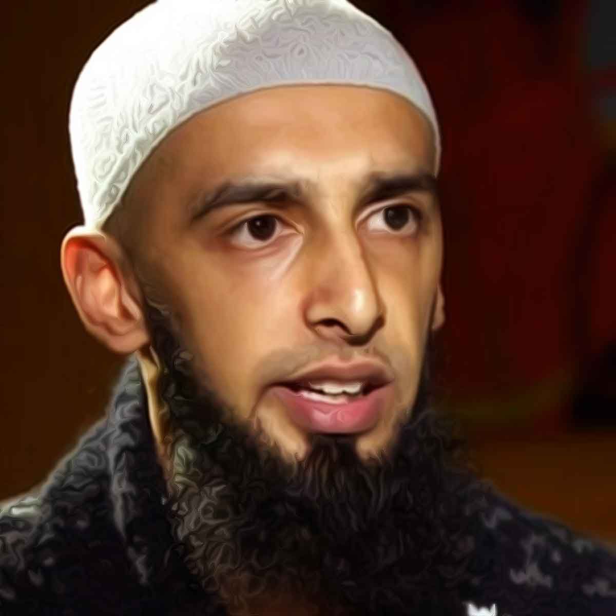 Controversial Islamist Majid Freeman, who fanned Leicester riots with fake news, meets Leicester Mayor to peddle more poison against Hindus